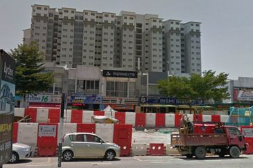 D Alpinia Business Park