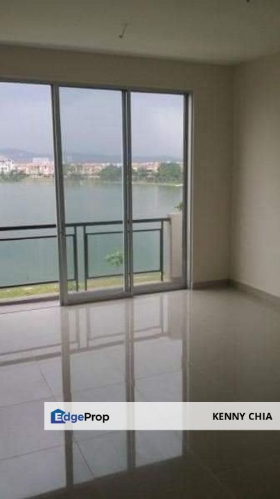 Summer Homes (24 x95 ) LakeFront Corner Lot, Selangor, Puchong