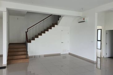 Corner (51 x  65) Double Storey Gamuda Kemuning 25