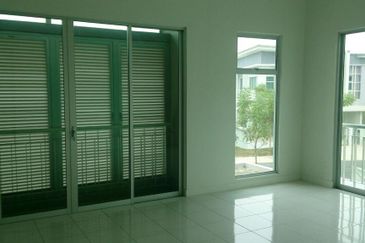 Corner (44 x 75) 2 Storey Chimes Bandar Rimbayu