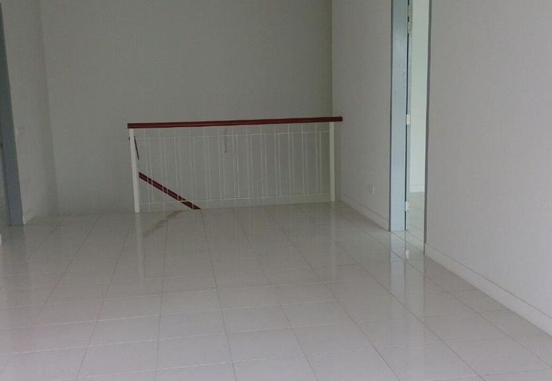 Corner (44 x 75) 2 Storey Chimes Bandar Rimbayu