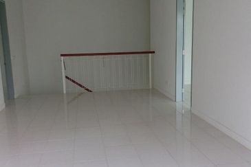 Corner (44 x 75) 2 Storey Chimes Bandar Rimbayu