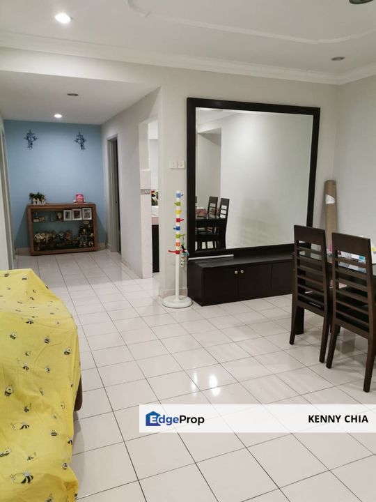 Corner Lot Sri Bayu Apartment Puchong Jaya , Selangor, Puchong