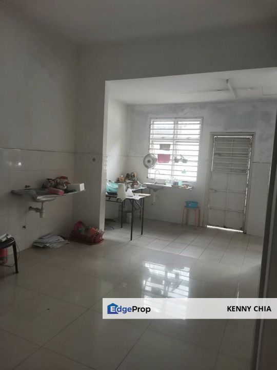 End Lot (32 x 70)  Indah Residence Kota Kemuning , Selangor, Shah Alam