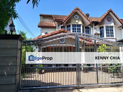 End Lot (32 x 75) Double Storey Bukit Puchong 11, Selangor, Puchong