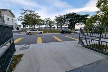 Penduline @ Bandar Rimbayu