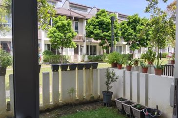 Arahsia Residences, Tropicana Aman