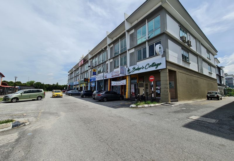 3 Storey (20 x 80) Shopslot Taman Denai Puchong 