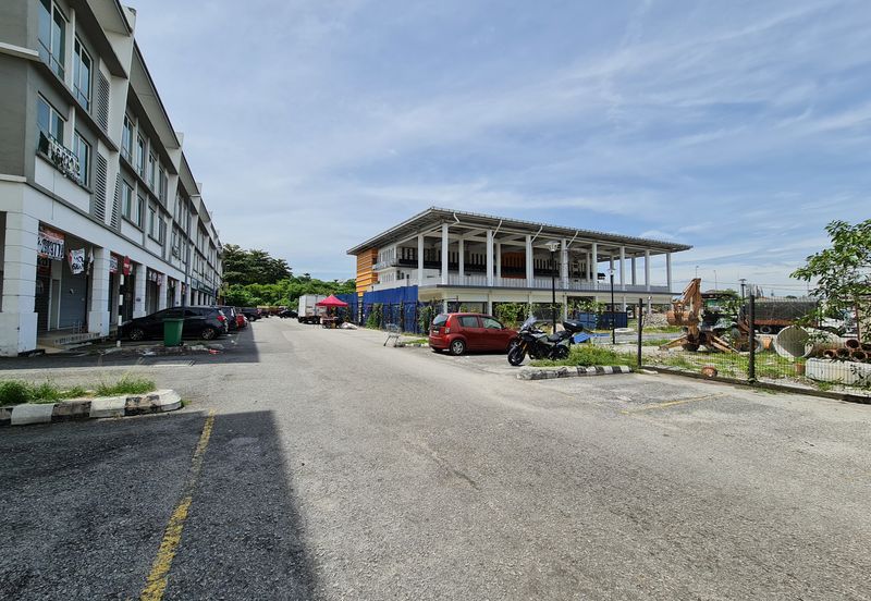 3 Storey (20 x 80) Shopslot Taman Denai Puchong 