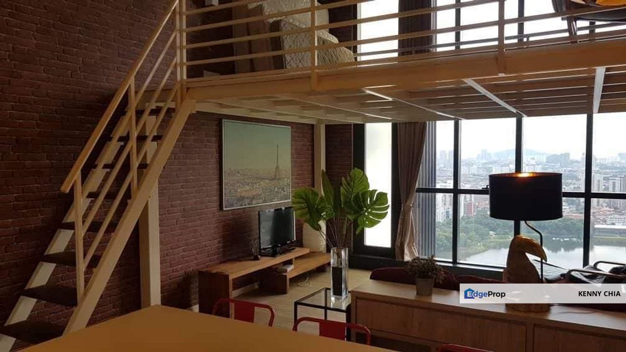 M City Ampang Kuala Lumpur Free Vehicle Fully Decorated , Kuala Lumpur, Ampang