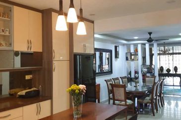 Double Storey Super Cyprus@USJ Heights Subang Jaya