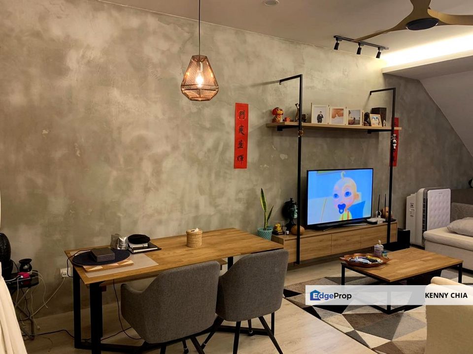 Lower Unit (25 x 80) Laman Impian Sunway Damansara, Selangor, Sunway Damansara