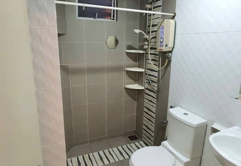 The Zest @ Kinrara 9