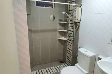 The Zest @ Kinrara 9