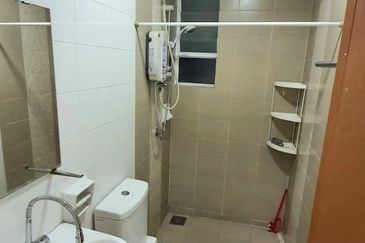 The Zest @ Kinrara 9