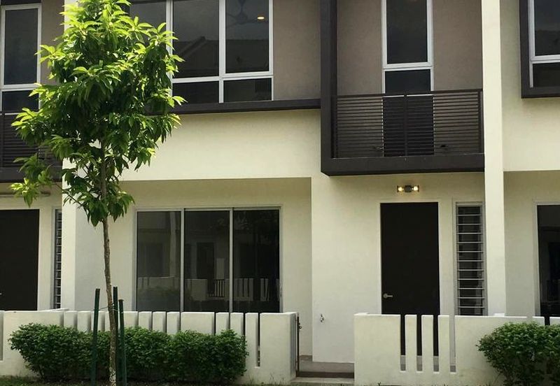 Arahsia Residences, Tropicana Aman