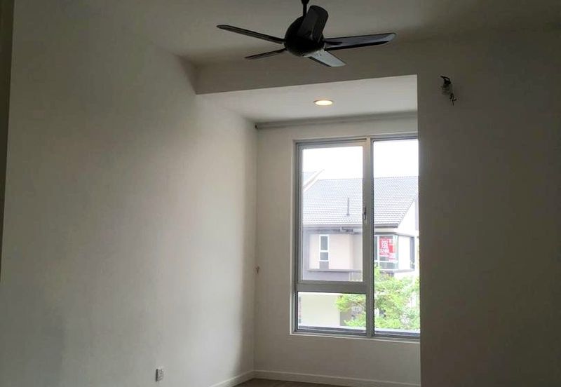 Arahsia Residences, Tropicana Aman