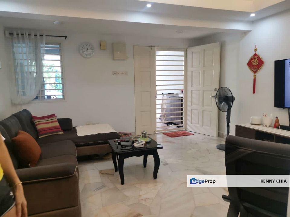 2.5 Storey Renovated Taman Sri Muda Shah Alam, Selangor, Shah Alam