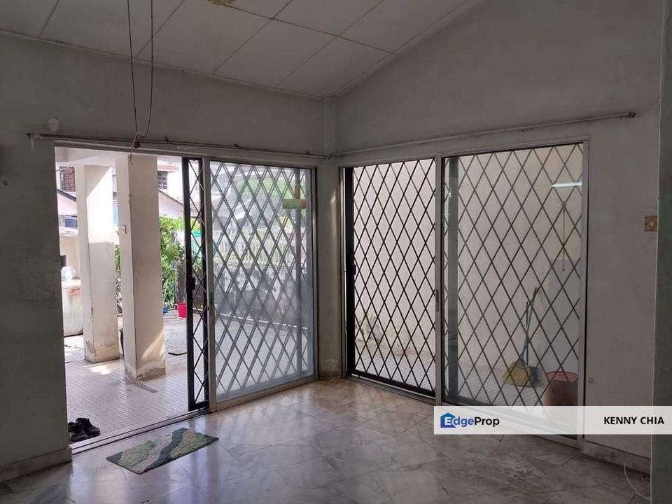 1.5 Storey (20 x 70) BK 2 Bandar Kinrara Puchong, Selangor, Bandar Kinrara Puchong