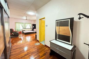 Semi D (45 x 120) Puteri 8 Bandar Puteri Puchong 