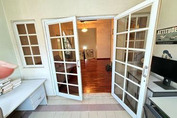 Semi D (45 x 120) Puteri 8 Bandar Puteri Puchong 