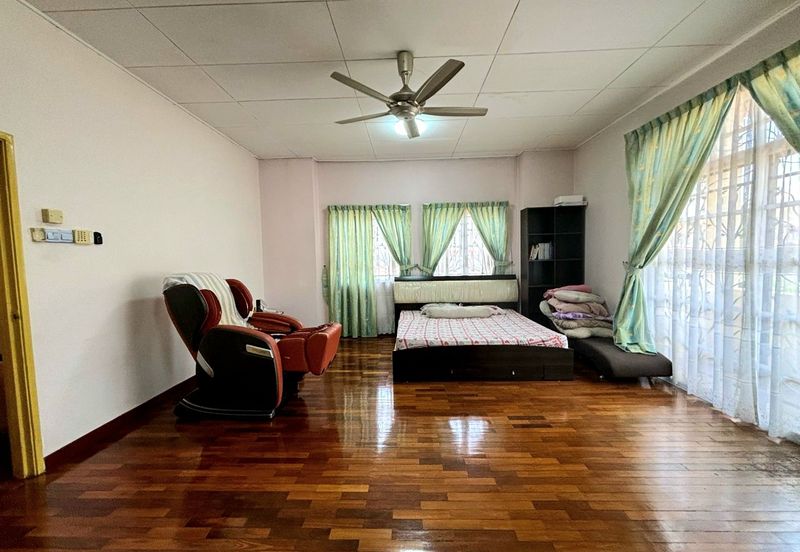 Semi D (45 x 120) Puteri 8 Bandar Puteri Puchong 