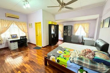 Semi D (45 x 120) Puteri 8 Bandar Puteri Puchong 