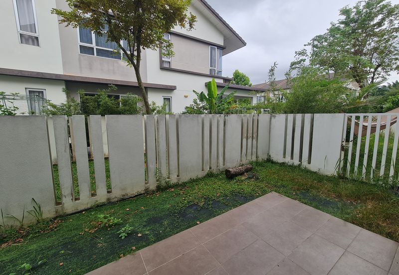 Arahsia Residences, Tropicana Aman