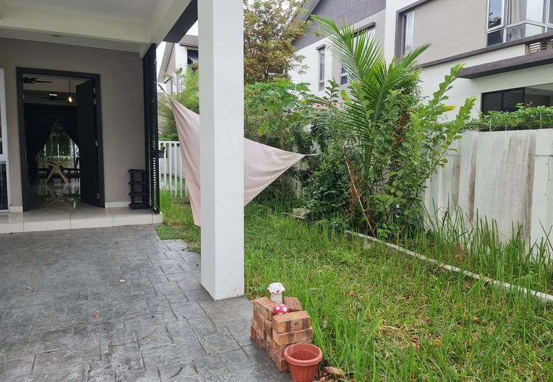 Arahsia Residences, Tropicana Aman