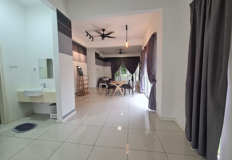 Arahsia Residences, Tropicana Aman