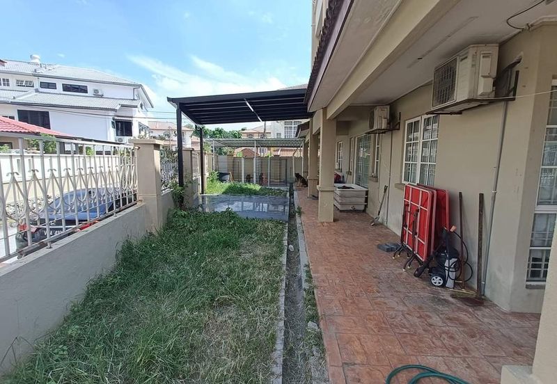 Corner (40 x 75) Puteri 8 Bandar Puteri Puchong