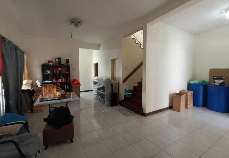 Corner (40 x 75) Puteri 8 Bandar Puteri Puchong