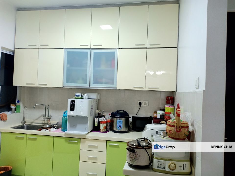 Koi Kinrara Suite Fully Renovated Bandar Puchong Jaya, Selangor, Puchong