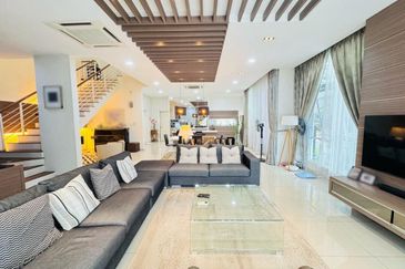 Jacaranda Garden Residence