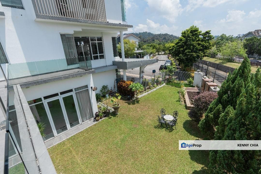 3 Storey Bungalow Corner Lot Palmiera Kinrara Residence , Selangor, Puchong
