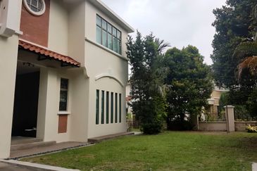 Jalan Anggerik Eria 31/107A