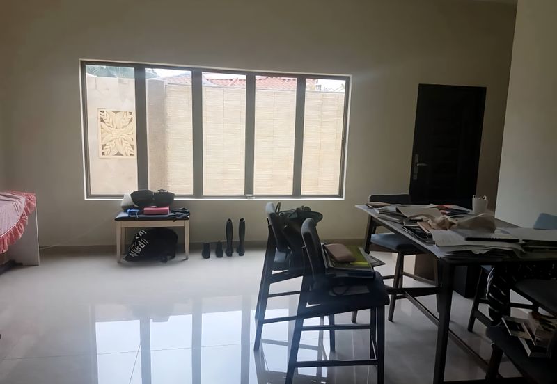 Jalan Anggerik Eria 31/107A