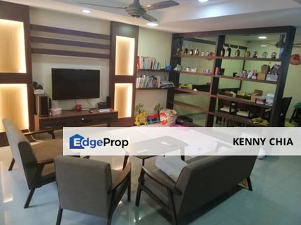 2.5 Storey Terrace Fully Renovated Puchong Hartamas PH 1 , Selangor, Puchong