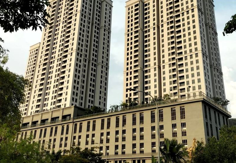 Equine Residence Shoplot