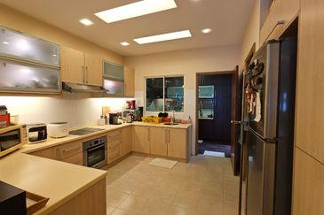 Taman Impian Indah (Paragon Heights)