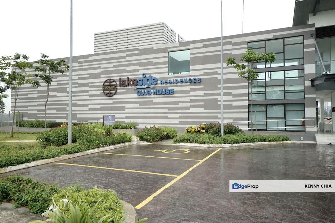 Double Storey Superlink Mutiara Lakeside Residence Puchong , Selangor, Puchong