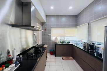 Jacaranda Garden Residence