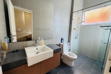 Jacaranda Garden Residence