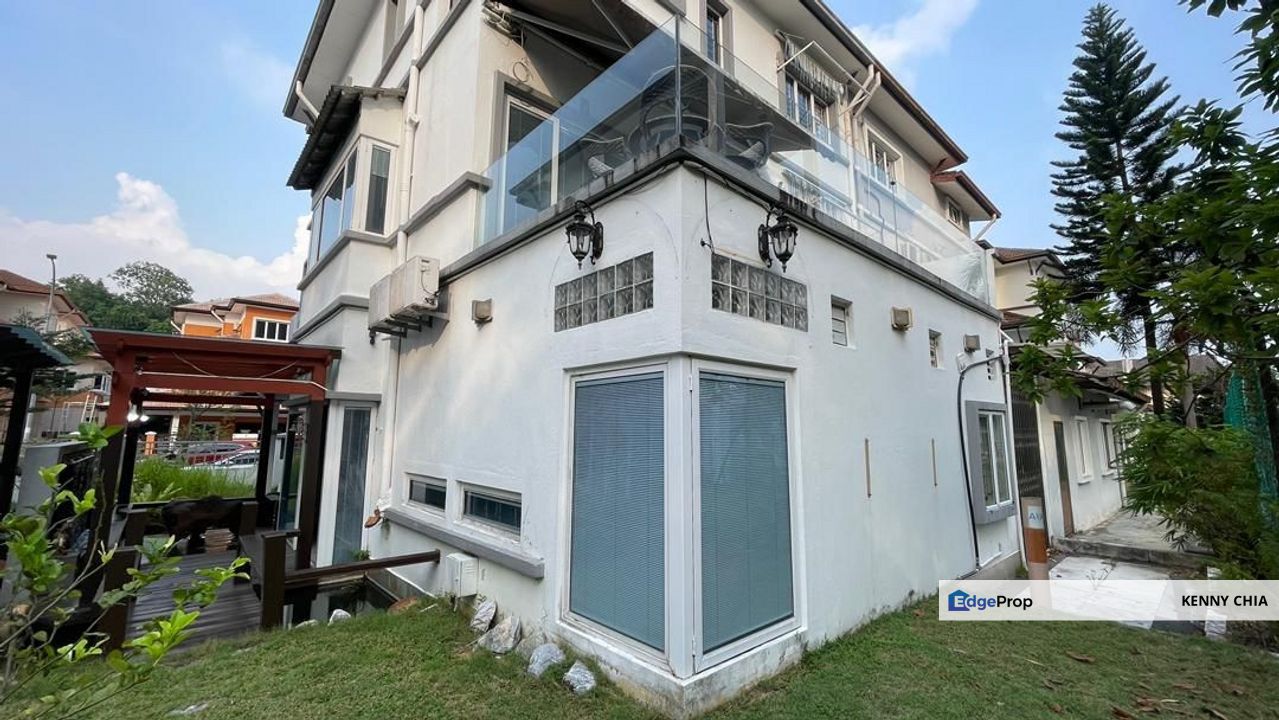3 Storey Semi Detached House Seri Aman Heights Sungai Buloh , Selangor, Sungai Buloh