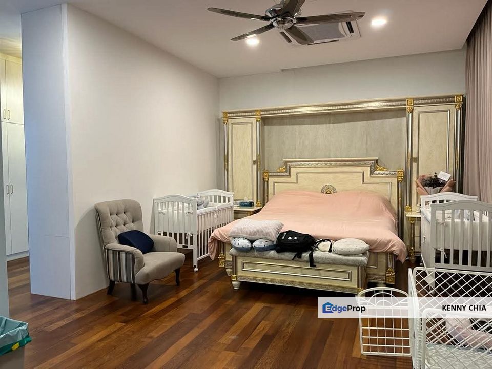 Semi Detached Double Storey Lake Edge Pusat Bandar Puchong, Selangor, Puchong