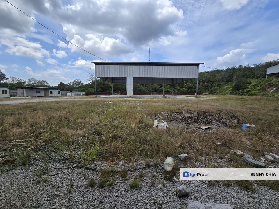 Industrial Warehouse x 3 Converted Industrial Land  Kerling Tanjung Malim, Perak, Tanjung Malim
