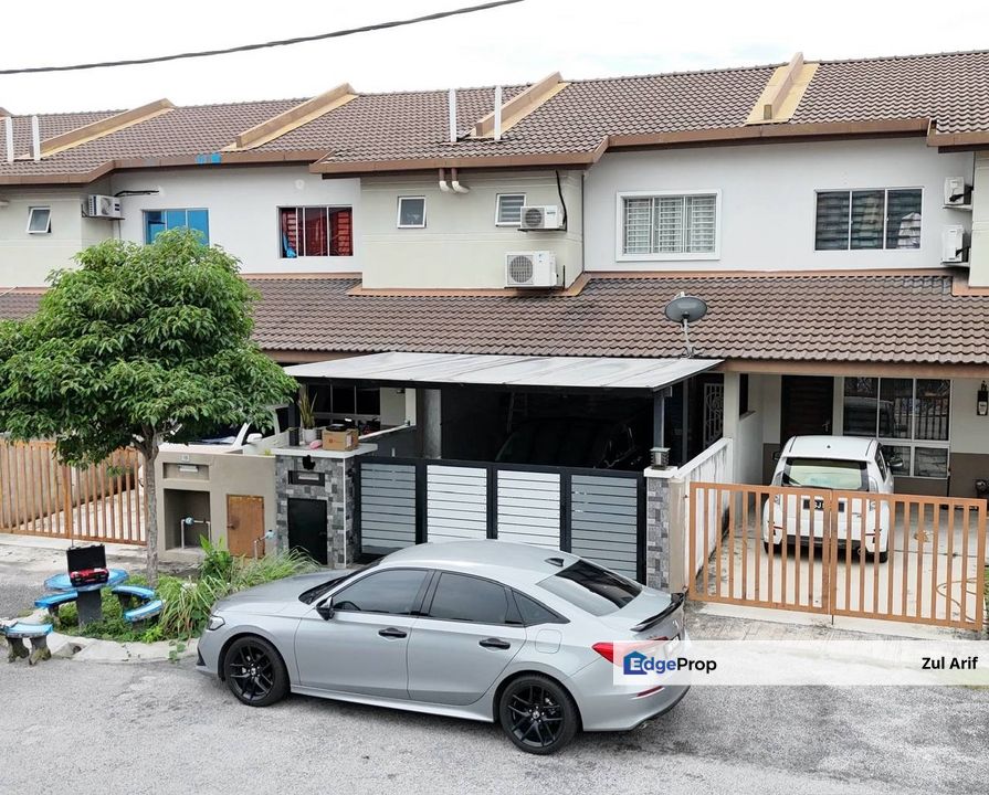 Taman Desiran Bayu Puchong, 2 Storey House For Sale, Fully Renovated, Selangor, Puchong