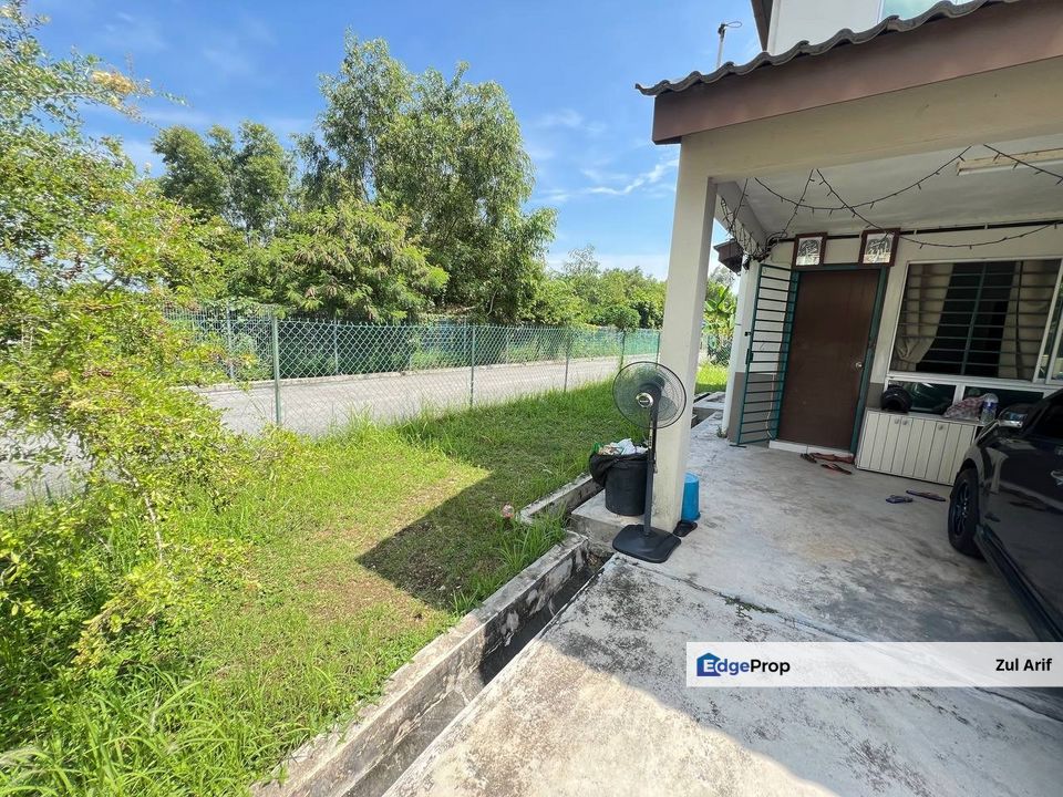 End Lot Terrace Taman Desiran Bayu, Puchong, Selangor, Puchong