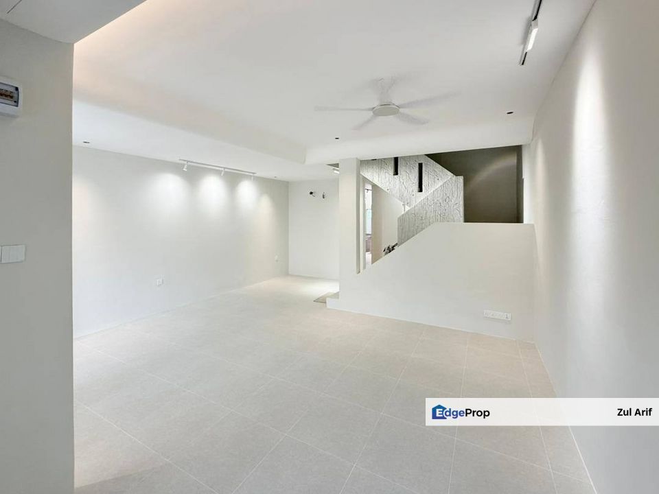 Taman Seri Merdeka Bandar Baru Ampang, 2 Storey House, Fully Renovation, Selangor, Ampang