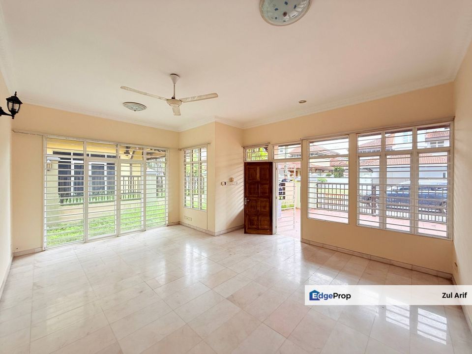 Bandar Sri Damansara KL, Double Storey Semi Detached House For Sale, Kuala Lumpur, Damansara